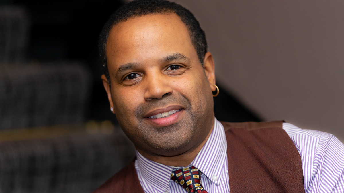 Portrait of Mark Yansen